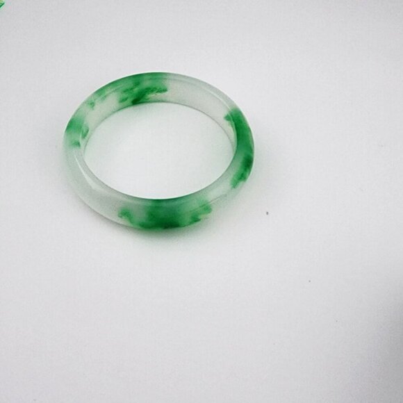 Brand New Jade Bangle Bracelet - Picture 5 of 7